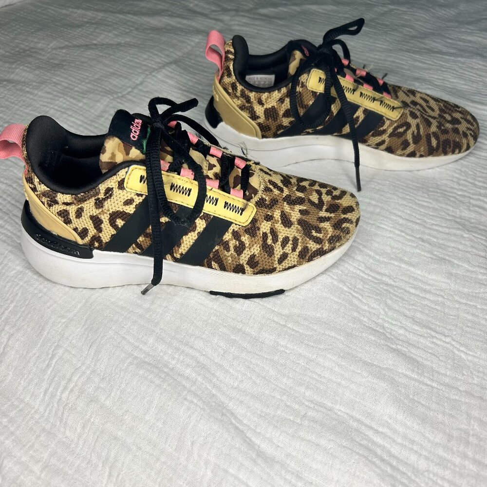ADIDAS GIRLS Racer TR21 Leopard Running Shoe SIZE 2